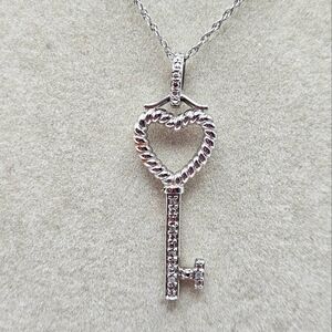 LCI Sterling Silver 925 Diamond Dainty Key to My Heart Key Pendant Necklace